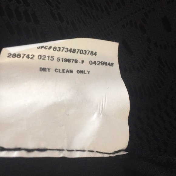 AB Studio Black Sleeveless Open Front Cardigan - Picture 10 of 11